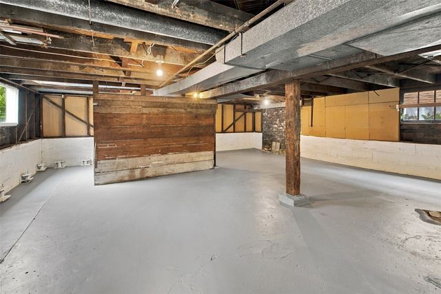 2316 29th Avenue S, Seattle, WA 98144