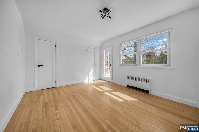 595 Knickerbocker Road, Tenafly, NJ 07670