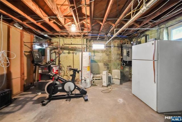 595 Knickerbocker Road, Tenafly, NJ 07670