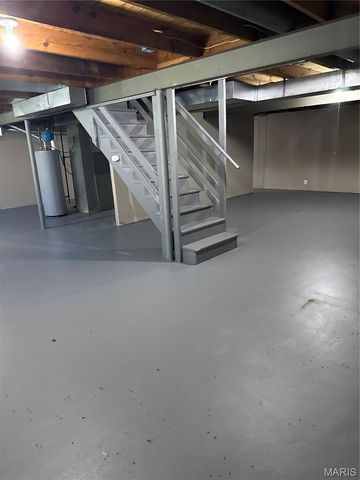 2423 Soundview Court, Florissant, MO 63031