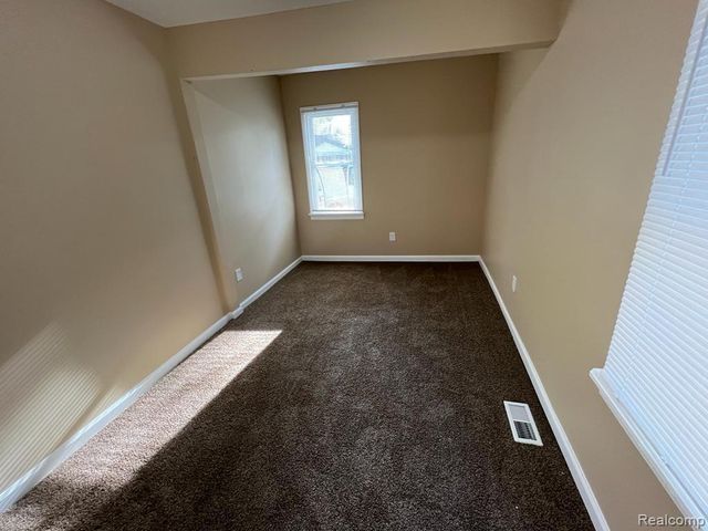 14874 Dolphin Street, Detroit, MI 48223