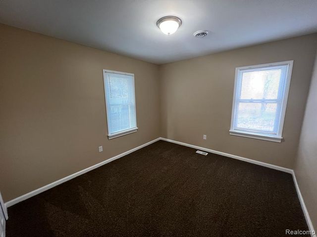 14874 Dolphin Street, Detroit, MI 48223