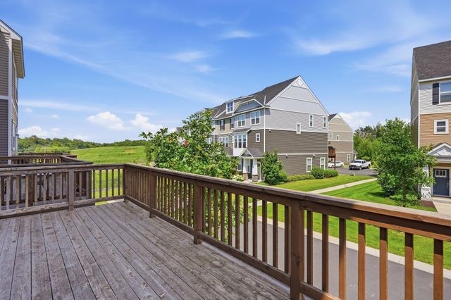 5140 Hampton Street NE, Prior Lake, MN 55372
