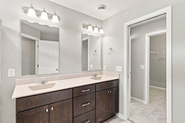 5140 Hampton Street NE, Prior Lake, MN 55372