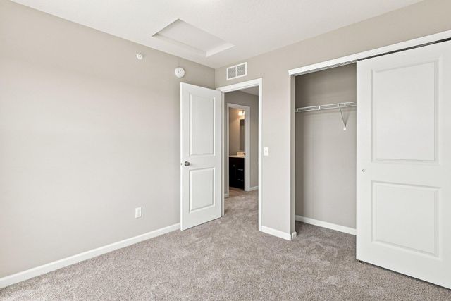 5140 Hampton Street NE, Prior Lake, MN 55372