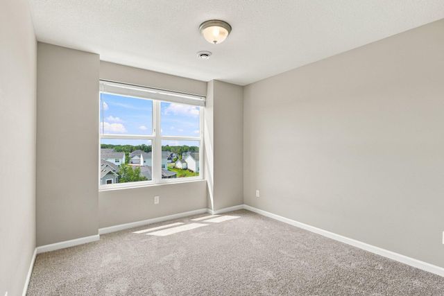 5140 Hampton Street NE, Prior Lake, MN 55372