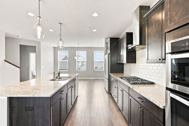 5140 Hampton Street NE, Prior Lake, MN 55372