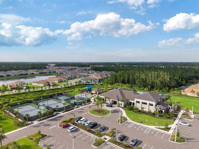 32684 TAMARIND GROVE LANE, Wesley Chapel, FL 33543