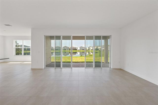 32684 TAMARIND GROVE LANE, Wesley Chapel, FL 33543