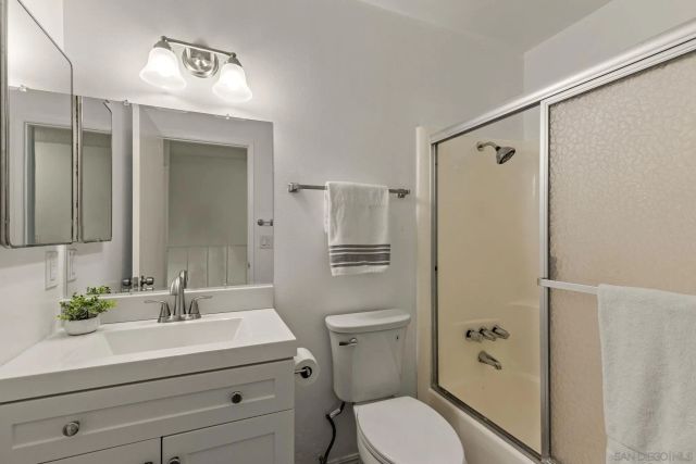 10316 Carefree Dr, Santee, CA 92071