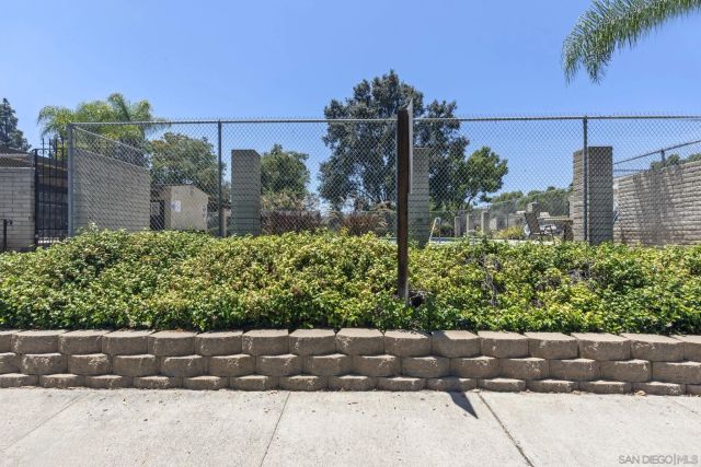 10316 Carefree Dr, Santee, CA 92071