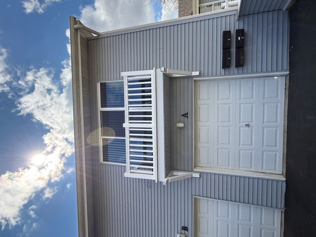 330 Hampton Court D, Bloomingdale, IL 60108