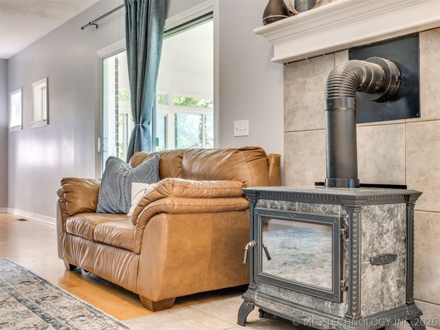 19655 S Harvard Avenue, Mounds, OK 74047