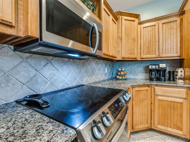 19655 S Harvard Avenue, Mounds, OK 74047