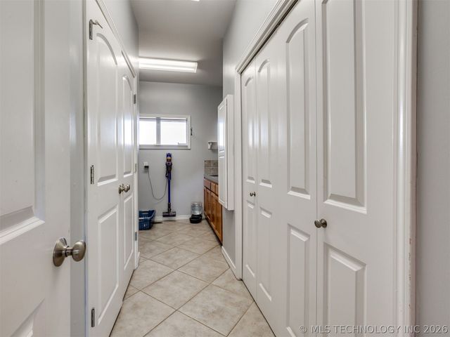 19655 S Harvard Avenue, Mounds, OK 74047