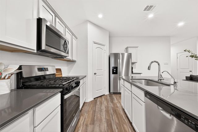 40310 Bermuda Ivy Street, Magnolia, TX 77354