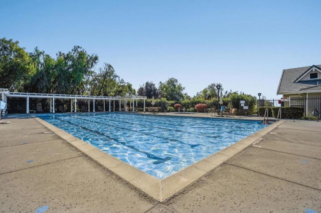 5038 Cribari Vale, San Jose, CA 95135
