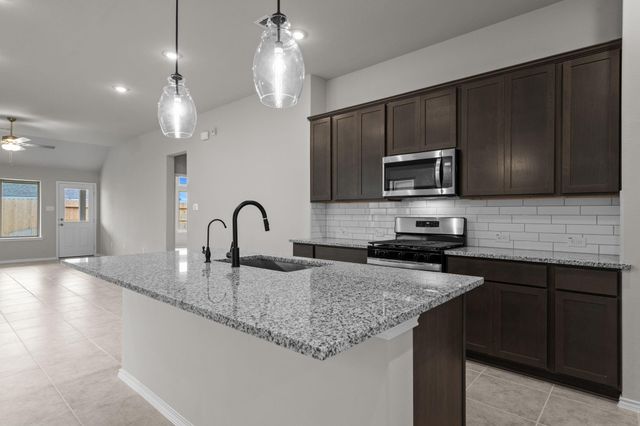 31844 Pecan Cottage Lane, Spring, TX 77386