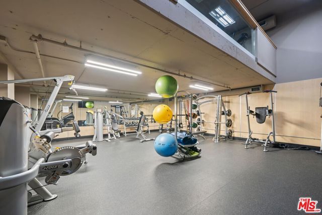 10982 Roebling Avenue 464, Los Angeles, CA 90024