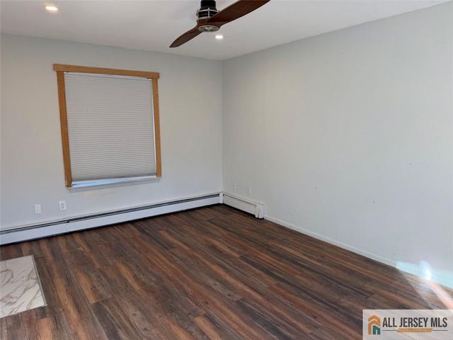 31 Ardsley Court, East Brunswick, NJ 08816