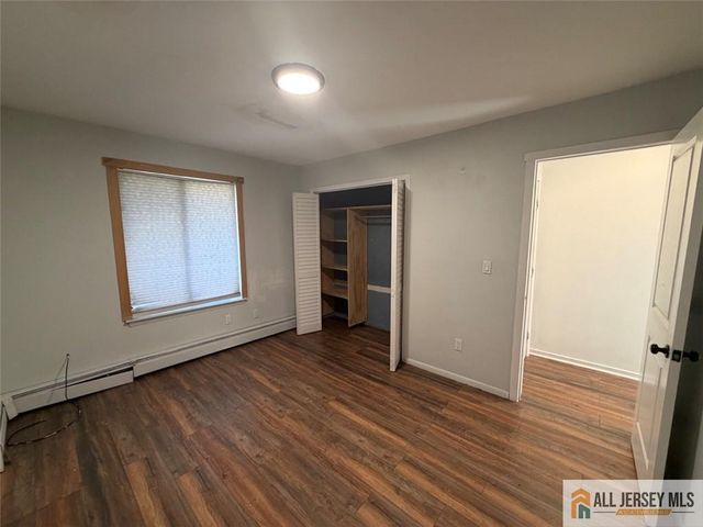 31 Ardsley Court, East Brunswick, NJ 08816