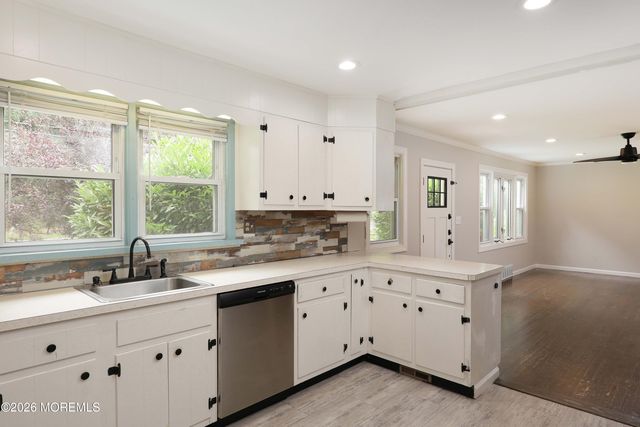 47 Phalanx Road, Lincroft, NJ 07738