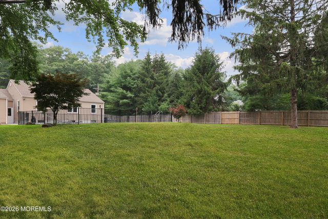 47 Phalanx Road, Lincroft, NJ 07738
