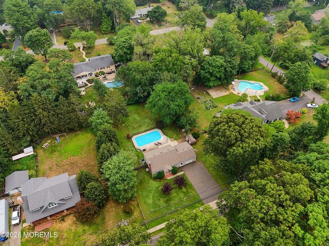 47 Phalanx Road, Lincroft, NJ 07738