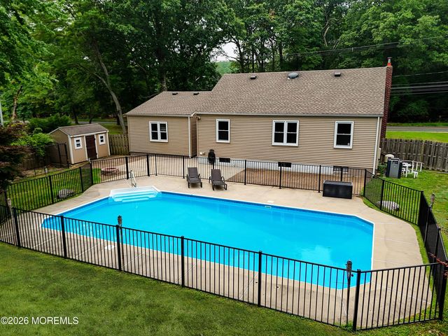 47 Phalanx Road, Lincroft, NJ 07738