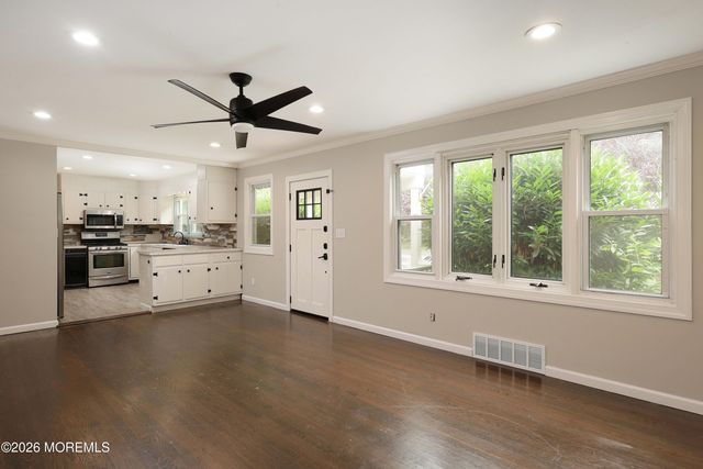 47 Phalanx Road, Lincroft, NJ 07738
