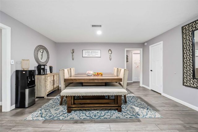 2847 Avenue M Extension, Conroe, TX 77301