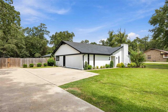 2847 Avenue M Extension, Conroe, TX 77301