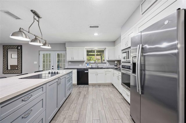 2847 Avenue M Extension, Conroe, TX 77301
