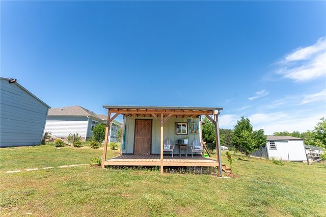 696 Mount Olivet Road, Six Mile, SC 29630