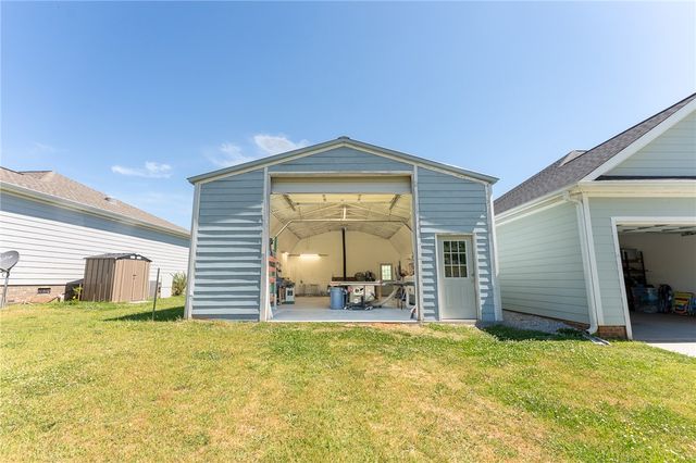 696 Mount Olivet Road, Six Mile, SC 29630