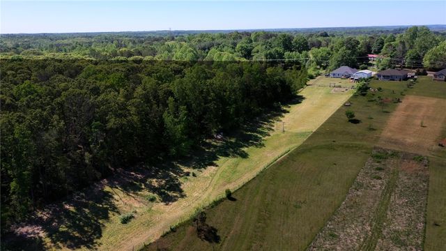 696 Mount Olivet Road, Six Mile, SC 29630