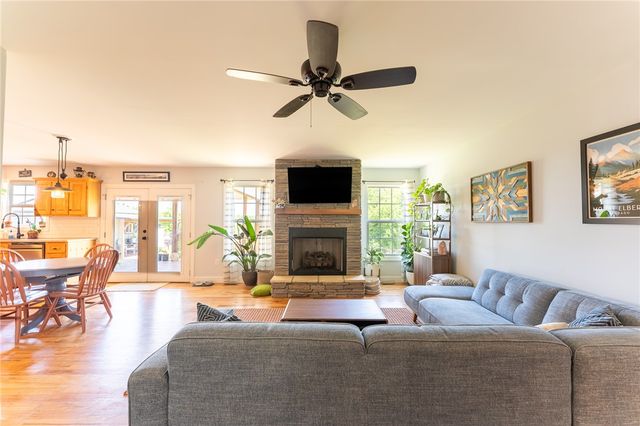 696 Mount Olivet Road, Six Mile, SC 29630