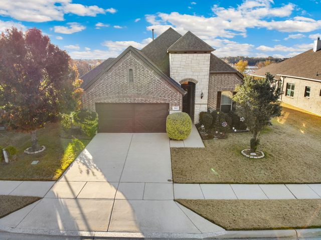 2112 Benjamin Creek Drive, Little Elm, TX 75068
