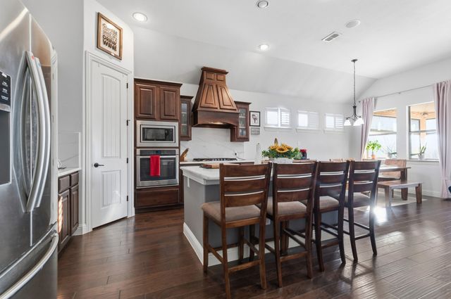 2112 Benjamin Creek Drive, Little Elm, TX 75068