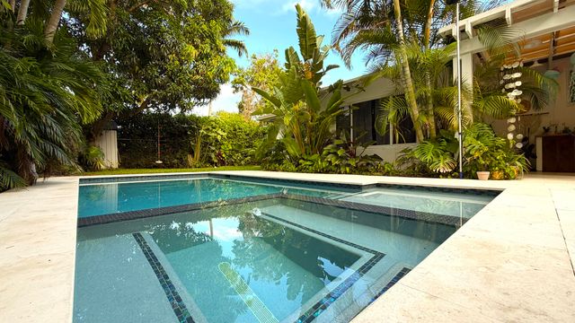 67 NW 97 th Street, Miami Shores, FL 33150