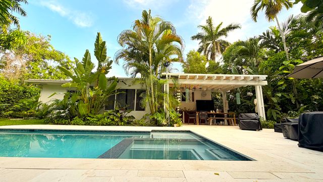 67 NW 97 th Street, Miami Shores, FL 33150