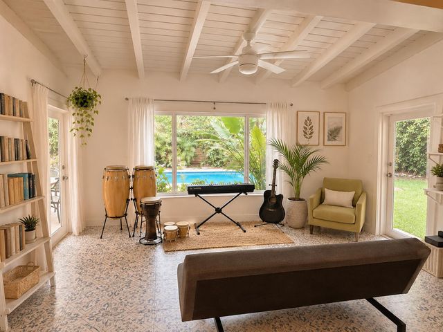 67 NW 97 th Street, Miami Shores, FL 33150