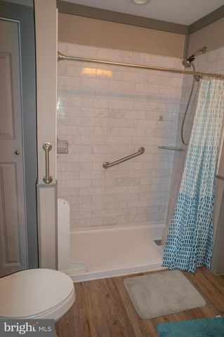 1303 SUNNYSIDE RD, Spring Grove, PA 17362