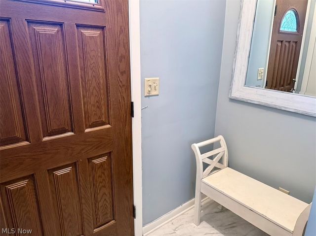 222 N Pershing Avenue, Akron, OH 44313