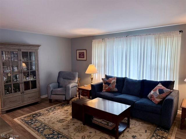 222 N Pershing Avenue, Akron, OH 44313