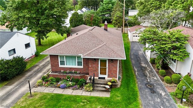 222 N Pershing Avenue, Akron, OH 44313