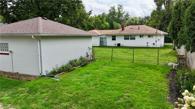 222 N Pershing Avenue, Akron, OH 44313