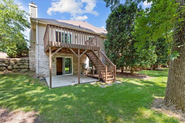 2855 River Birch DRIVE #D, Brookfield, WI 53045