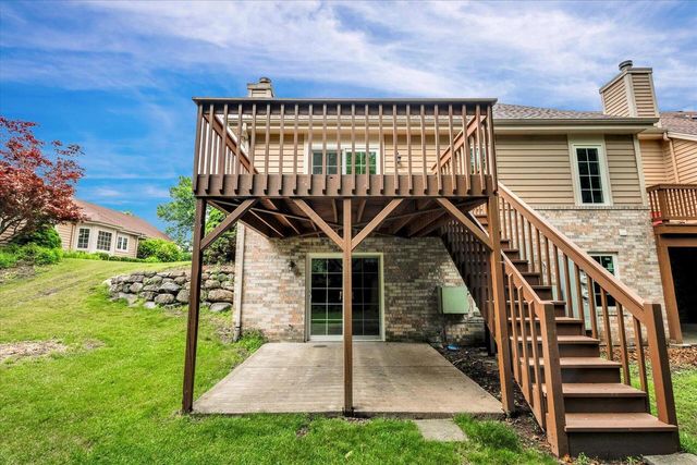 2855 River Birch DRIVE #D, Brookfield, WI 53045