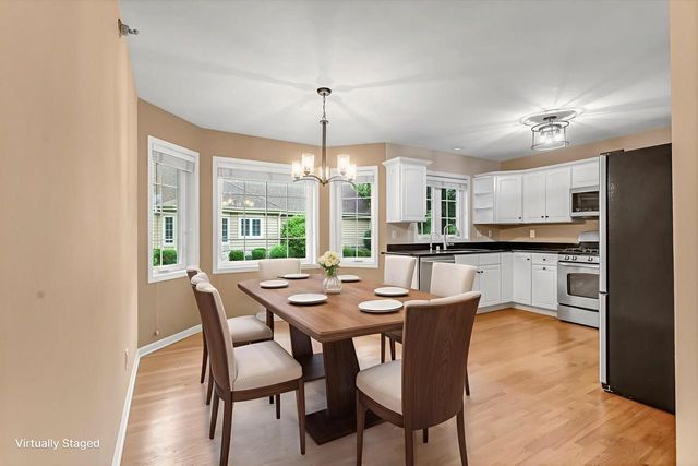 2855 River Birch DRIVE #D, Brookfield, WI 53045